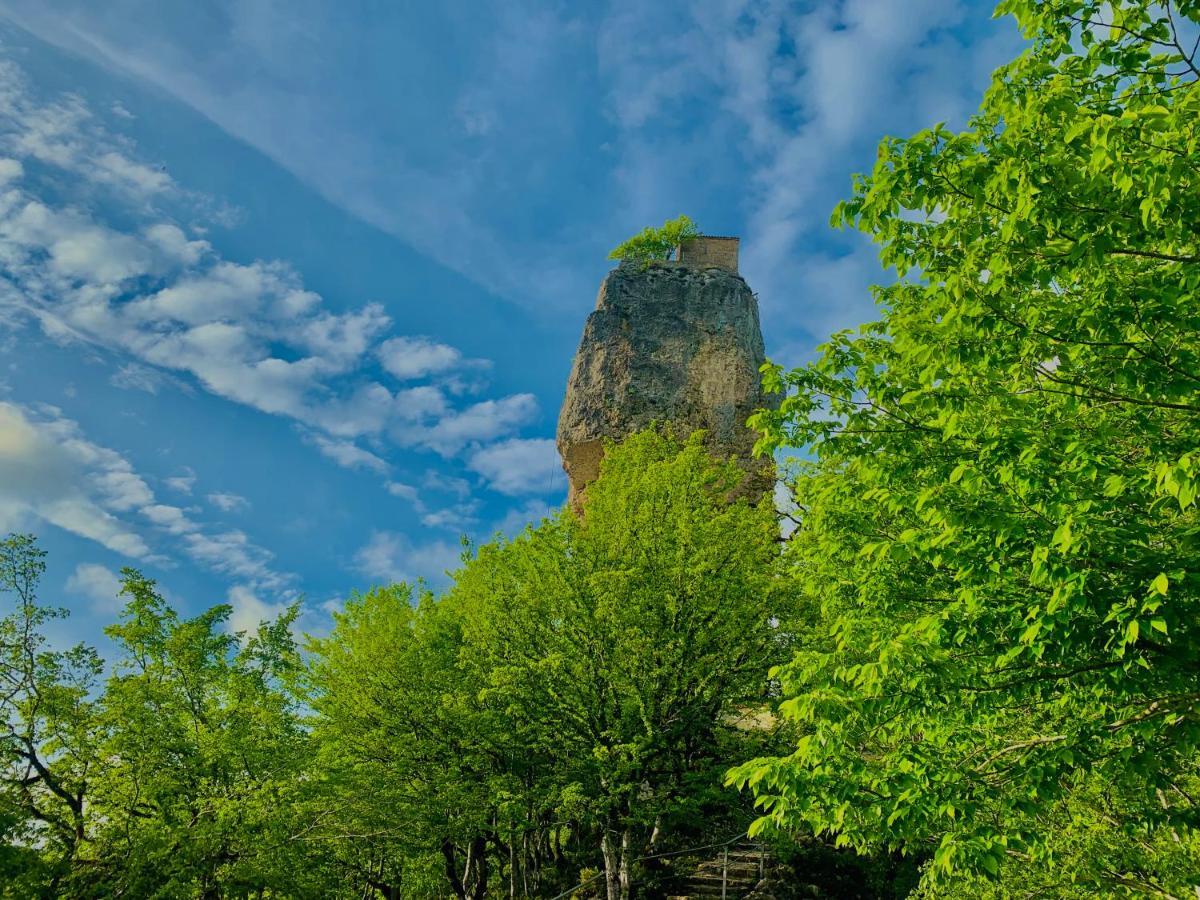 Butichi Guest House Chiatura ภายนอก รูปภาพ