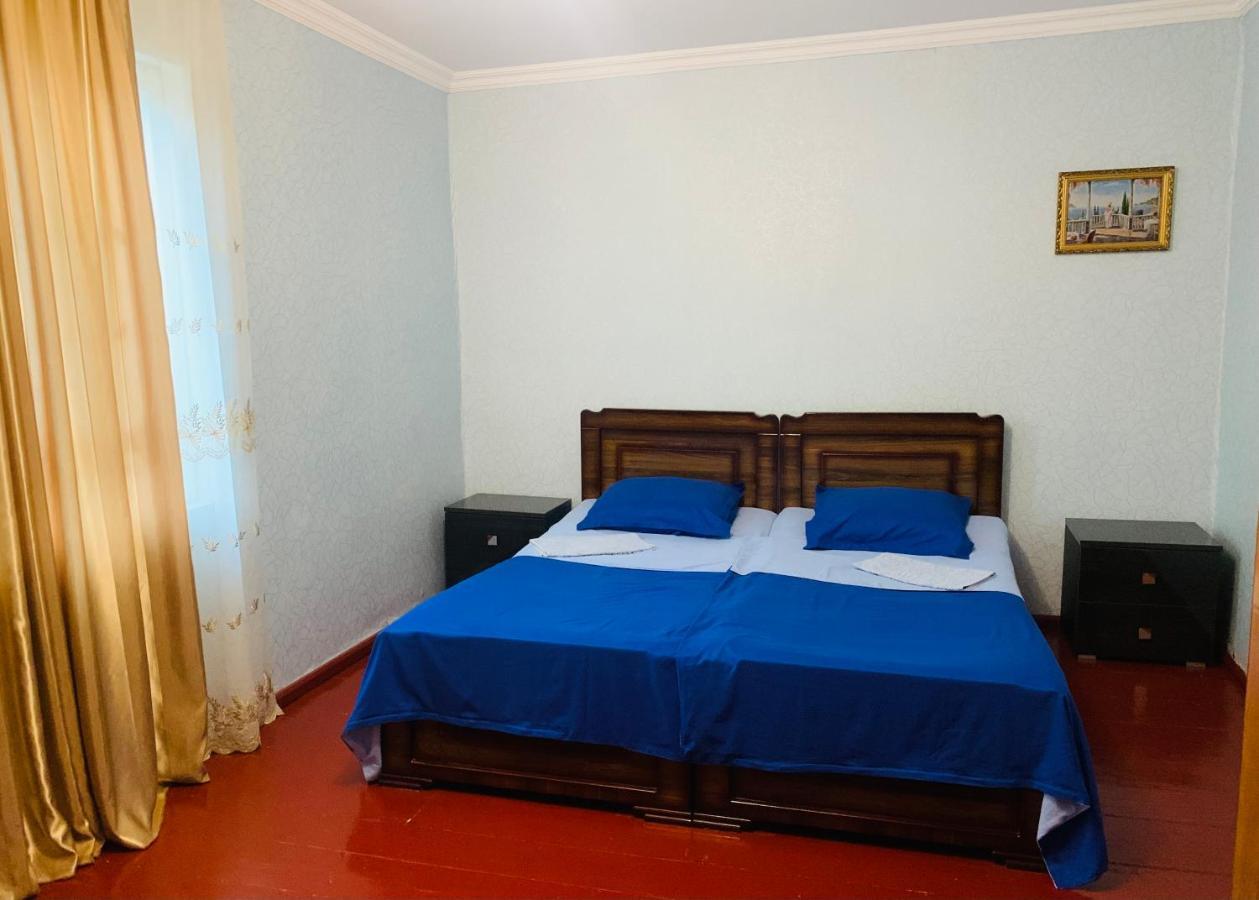 Butichi Guest House Chiatura ภายนอก รูปภาพ