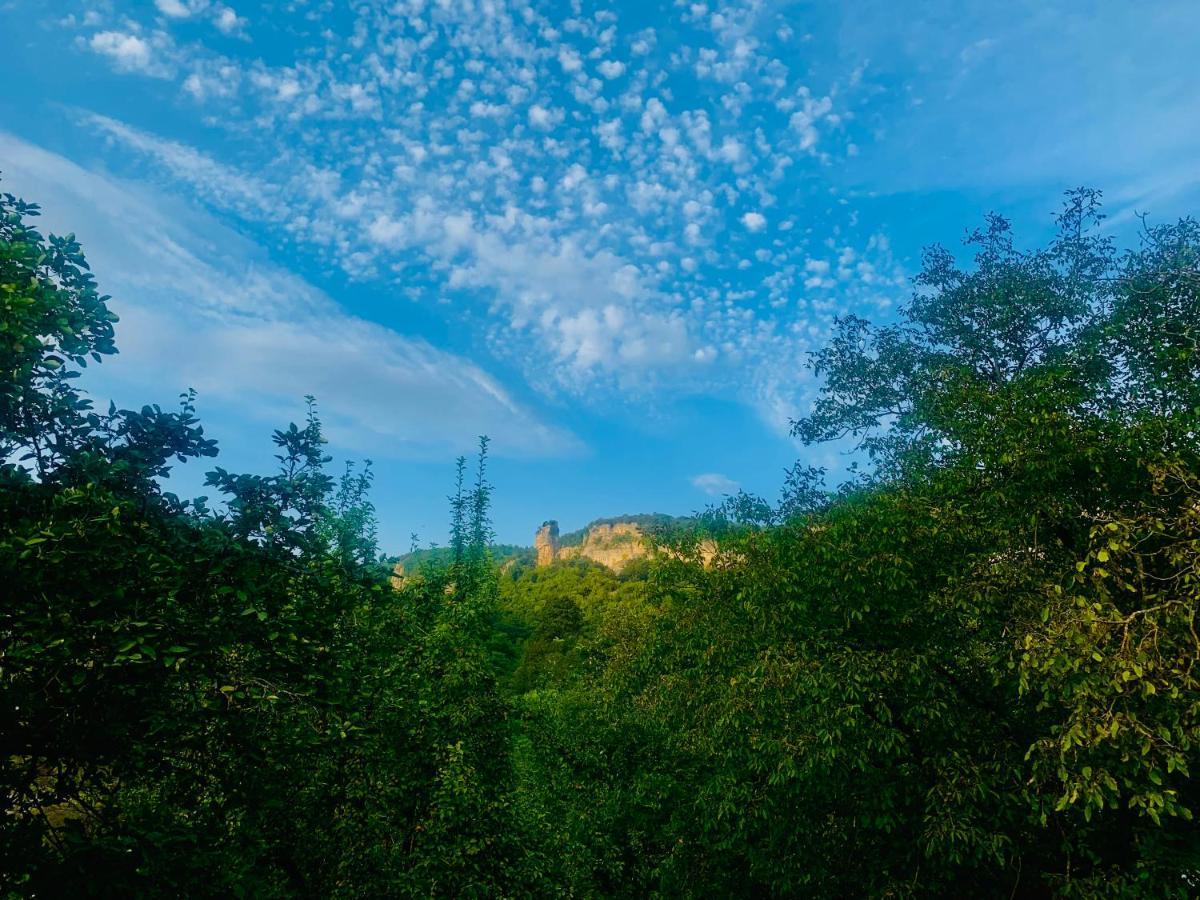 Butichi Guest House Chiatura ภายนอก รูปภาพ