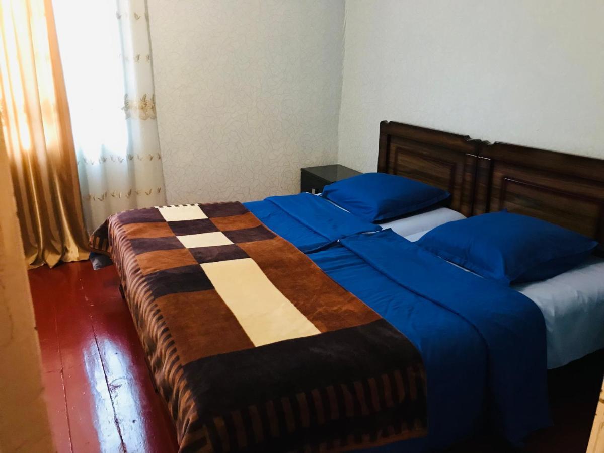 Butichi Guest House Chiatura ภายนอก รูปภาพ