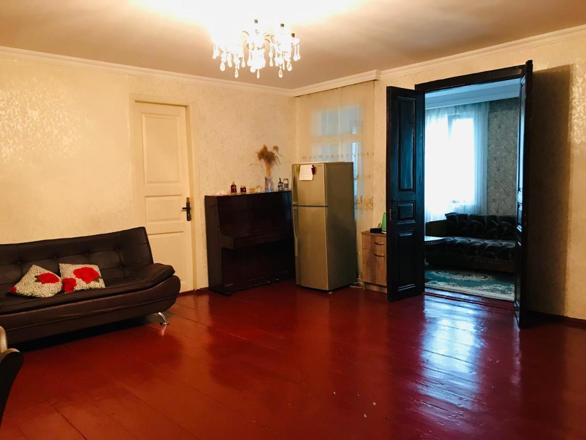 Butichi Guest House Chiatura ภายนอก รูปภาพ