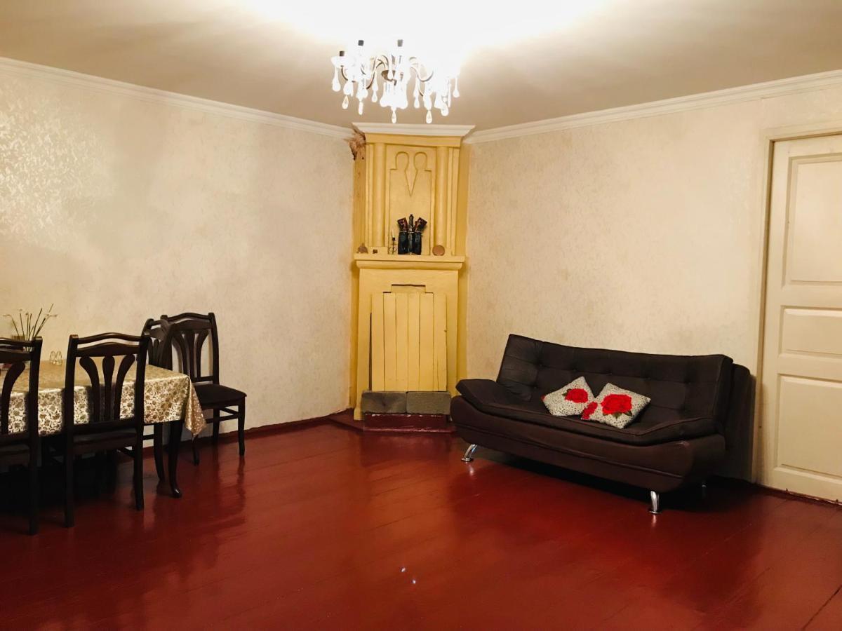 Butichi Guest House Chiatura ภายนอก รูปภาพ