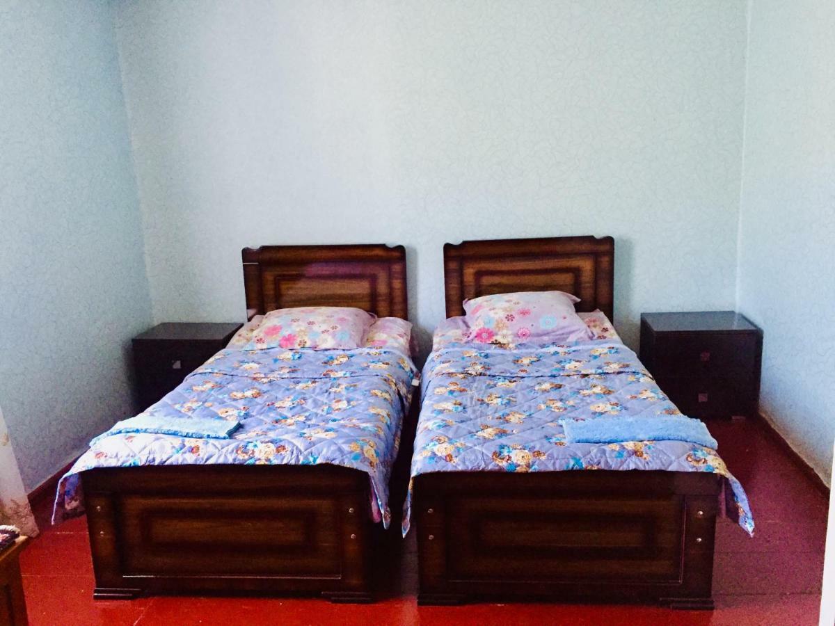 Butichi Guest House Chiatura ภายนอก รูปภาพ